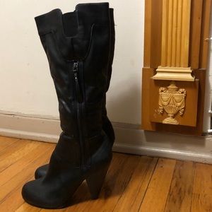 ✨🖤 High-heeled boots by Kenneth Cole Unlisted 🖤✨
